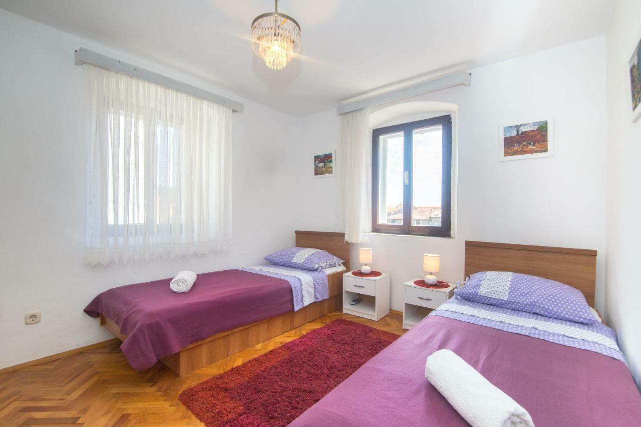 Villa House Lotties Stari Grad  Exterior foto