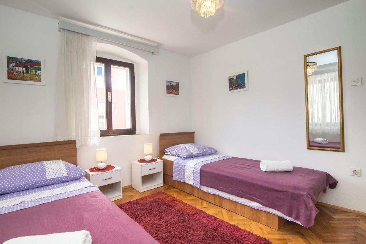 Villa House Lotties Stari Grad  Exterior foto